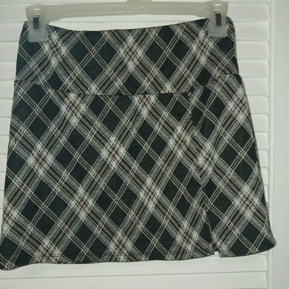 Womens Skirt Ultra ❤️  Flirt Small Plaid Black/white/tan Elastic Band